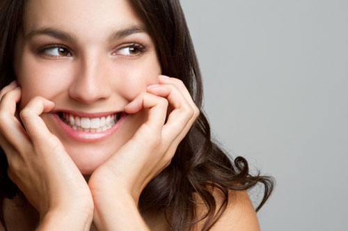 Why A Minor Gum Problem Can Eventually Mean Lost Teeth